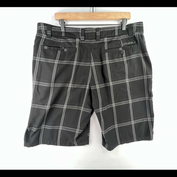 O’NEILL FIRST IN LAST OUT MENS SZ 38 BLUE BLACK PLAID CASUAL SHORTS - Picture 2 of 6